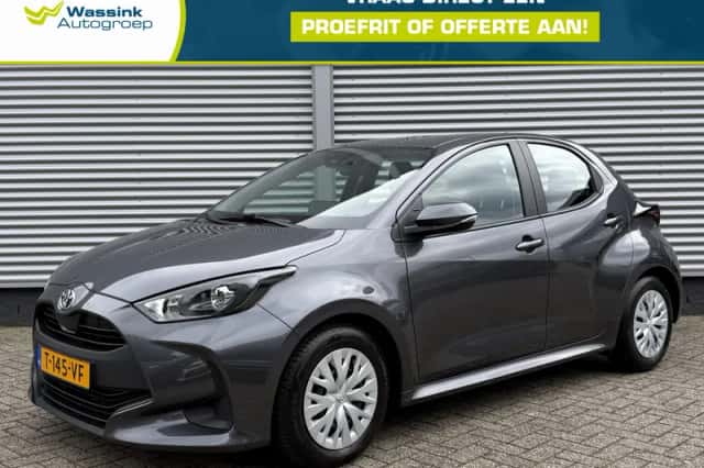 Toyota Yaris (2023) thumbnail 1