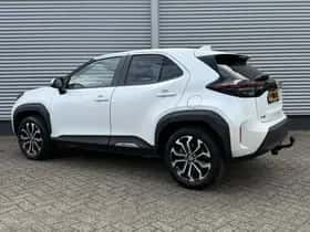 Toyota Yaris Cross (2022) thumbnail 3
