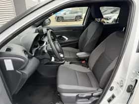 Toyota Yaris Cross (2022) thumbnail 9