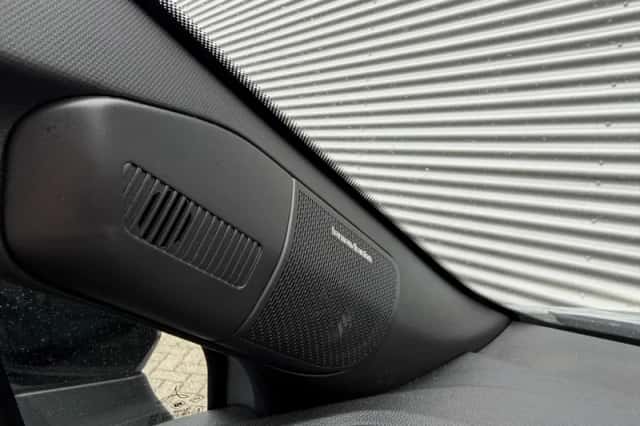 Renault Captur (2024) thumbnail 25