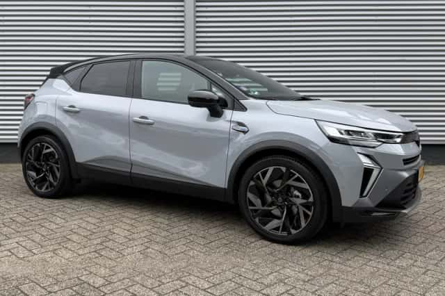 Renault Captur (2024) thumbnail 7