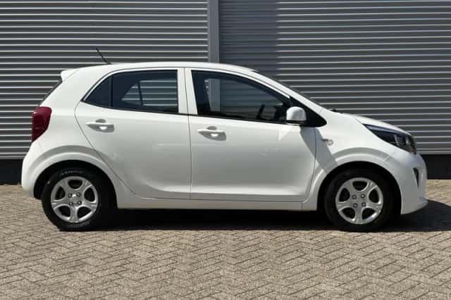 Kia Picanto (2018) thumbnail 6