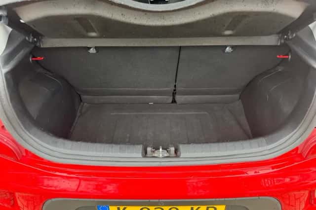 Kia Picanto (2021) thumbnail 11