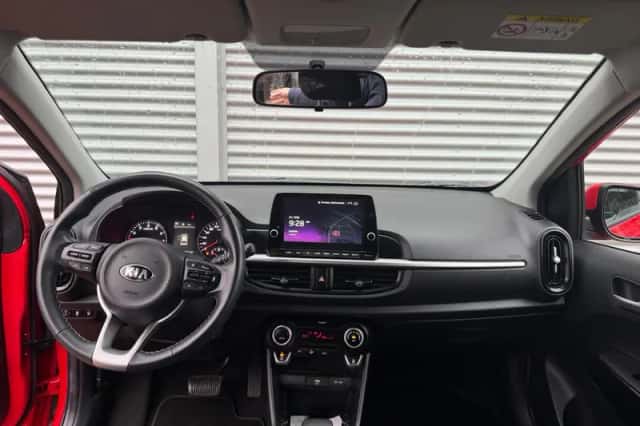 Kia Picanto (2021) thumbnail 12