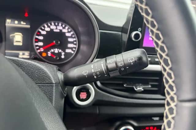 Kia Picanto (2021) thumbnail 18