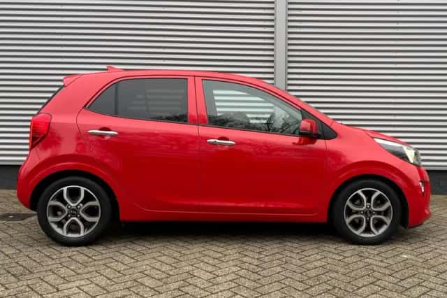 Kia Picanto (2021) thumbnail 6