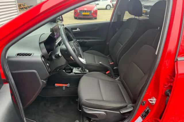 Kia Picanto (2021) thumbnail 9