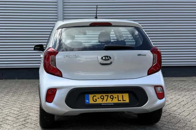 Kia Picanto (2019) thumbnail 4
