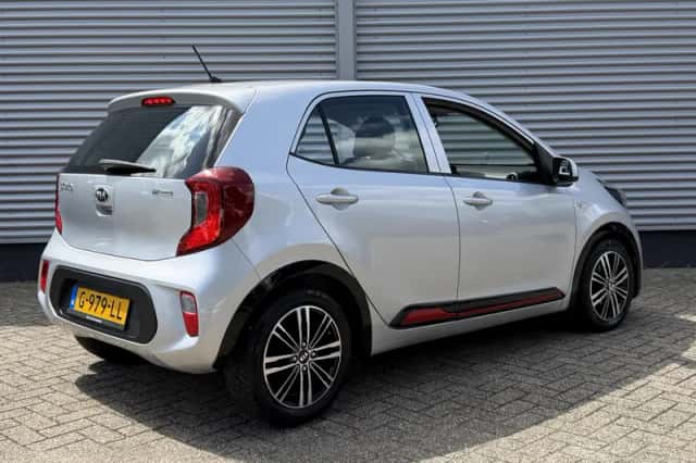 Kia Picanto (2019) thumbnail 5