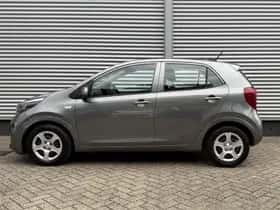 Kia Picanto (2022) thumbnail 2