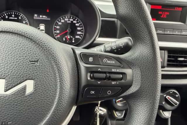 Kia Picanto (2022) thumbnail 13