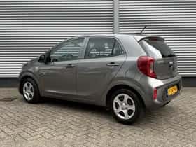 Kia Picanto (2022) thumbnail 3