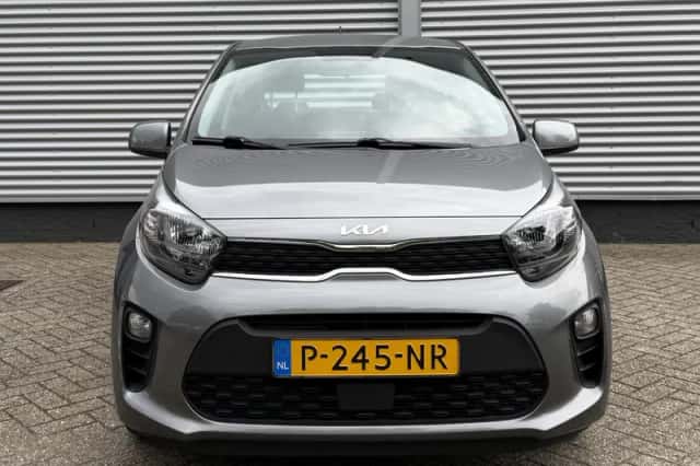 Kia Picanto (2022) thumbnail 8