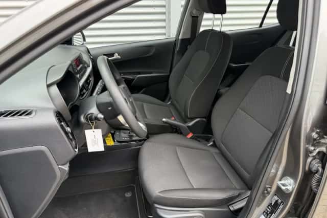 Kia Picanto (2022) thumbnail 9