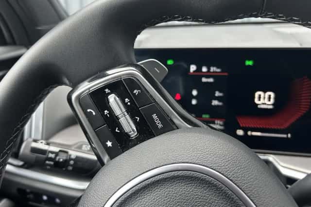 Kia Sorento (2025) thumbnail 18