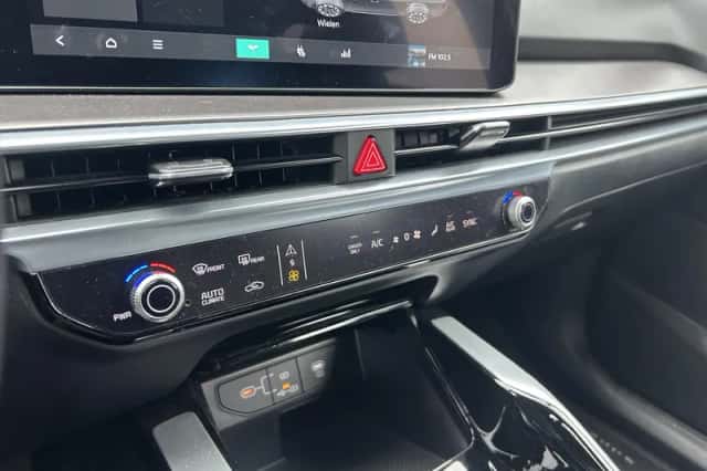 Kia Sorento (2025) thumbnail 28