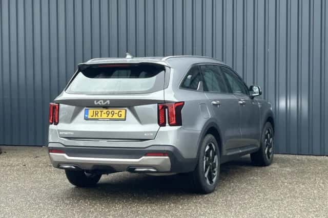 Kia Sorento (2025) thumbnail 6