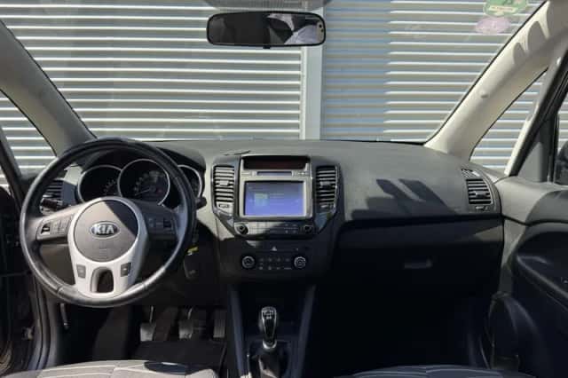 Kia Venga (2017) thumbnail 12