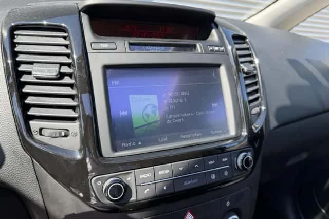 Kia Venga (2017) thumbnail 19