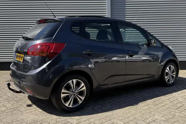 Kia Venga (2017) thumbnail 5