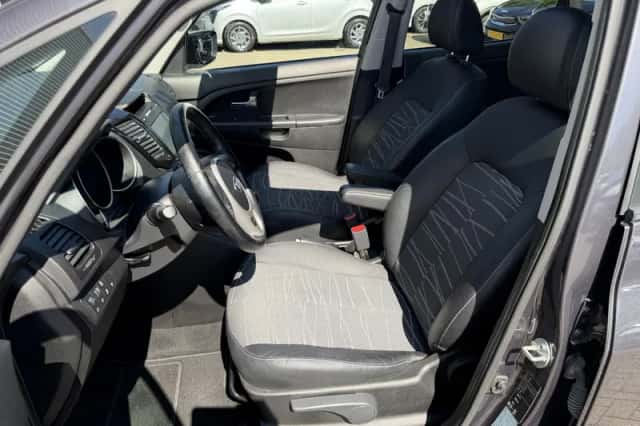 Kia Venga (2017) thumbnail 9