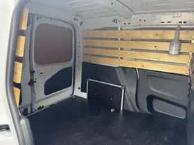Opel Combo (2024) thumbnail 16