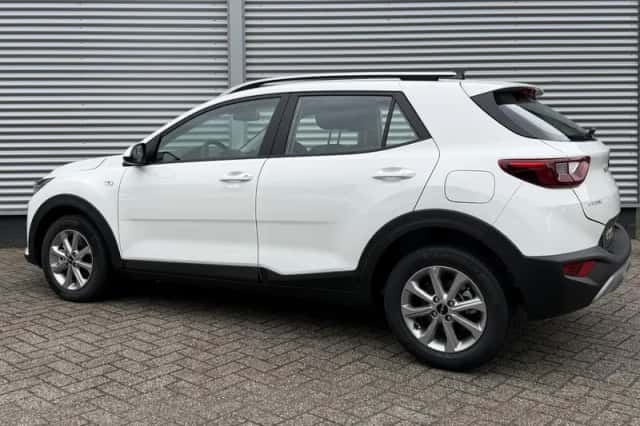 Kia Stonic (2026) thumbnail 3