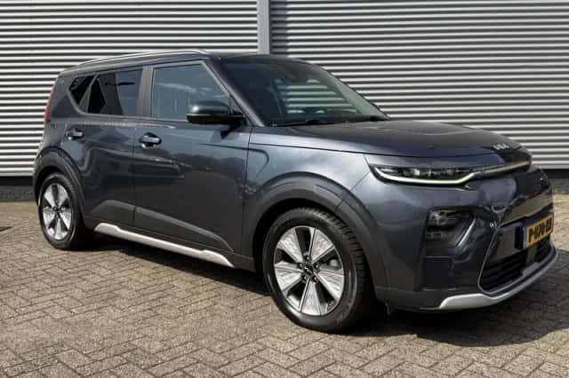 Kia Soul EV (2022) thumbnail 7