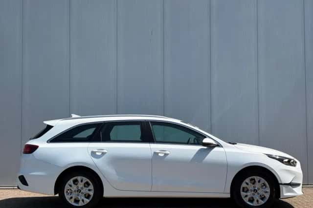 Kia Ceed Sportswagon (2025) thumbnail 6