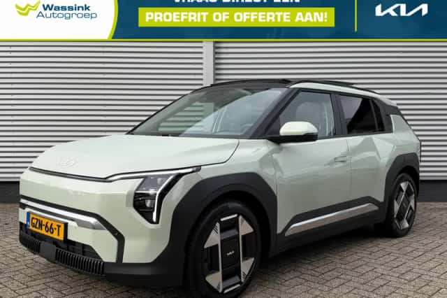 Kia EV3 (2025) thumbnail 1