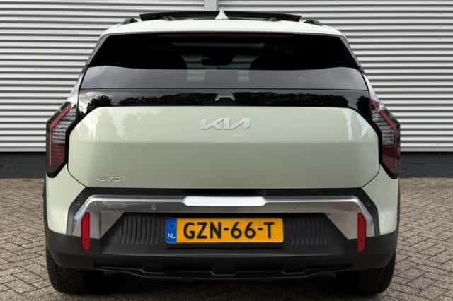 Kia EV3 (2025) thumbnail 4