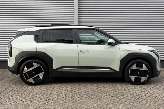 Kia EV3 (2025) thumbnail 6