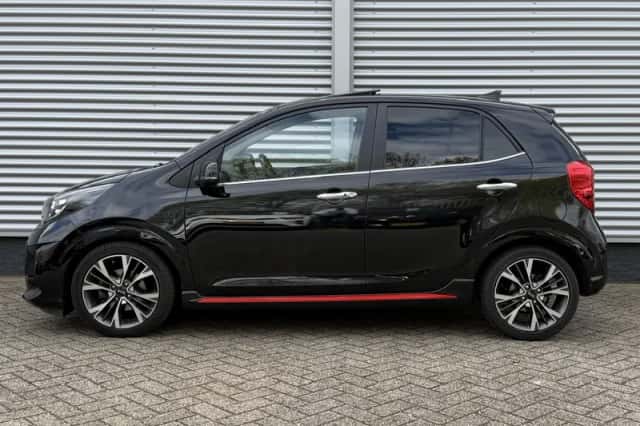 Kia Picanto (2021) thumbnail 2