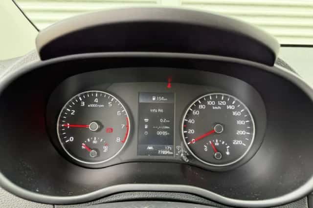 Kia Picanto (2021) thumbnail 14