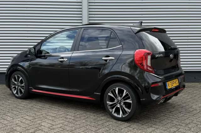 Kia Picanto (2021) thumbnail 3