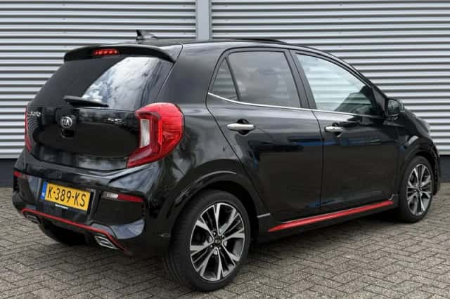 Kia Picanto (2021) thumbnail 5