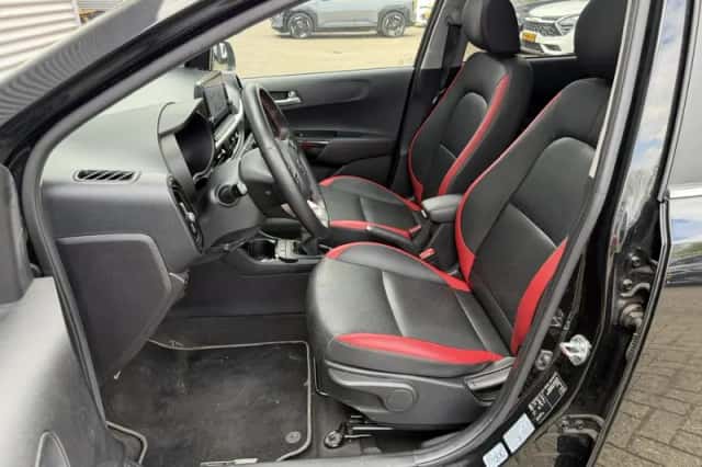 Kia Picanto (2021) thumbnail 9
