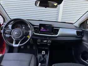 Kia Stonic (2021) thumbnail 12