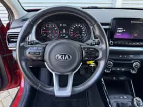 Kia Stonic (2021) thumbnail 13