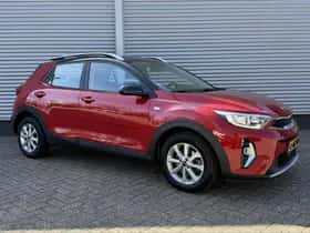 Kia Stonic (2021) thumbnail 7