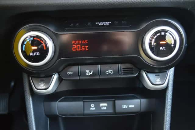 Kia Picanto (2018) thumbnail 14