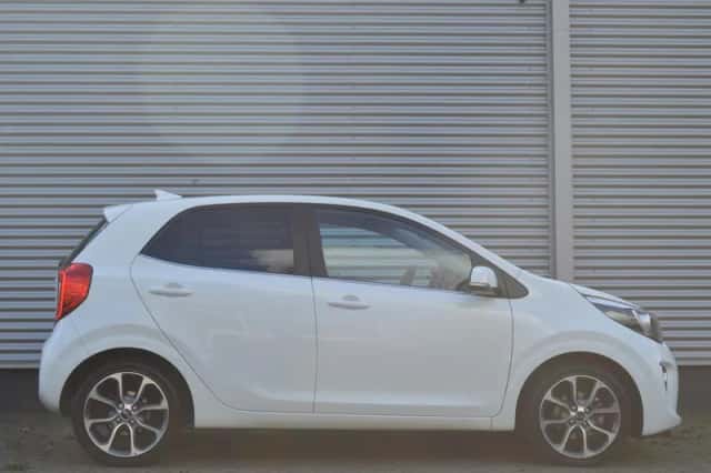 Kia Picanto (2018) thumbnail 4