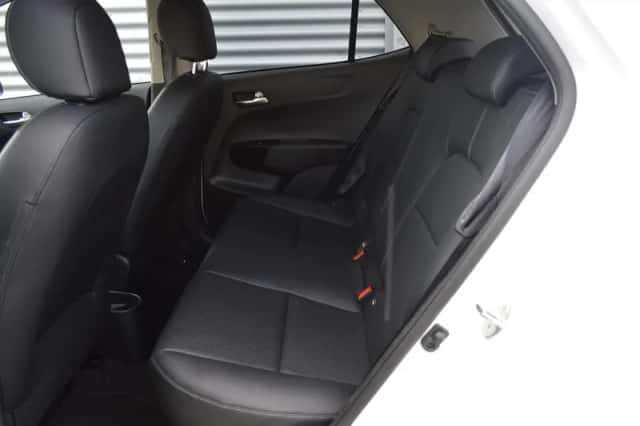 Kia Picanto (2018) thumbnail 8