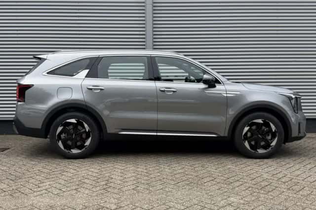 Kia Sorento (2026) thumbnail 6