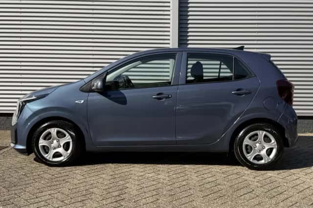 Kia Picanto (2025) thumbnail 2