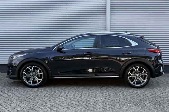 Kia XCeed (2021) thumbnail 2
