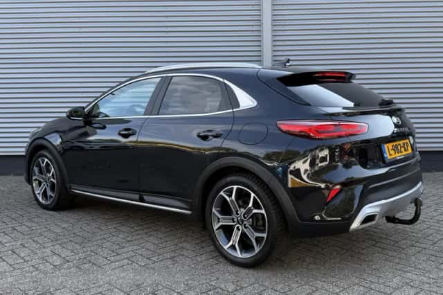 Kia XCeed (2021) thumbnail 4