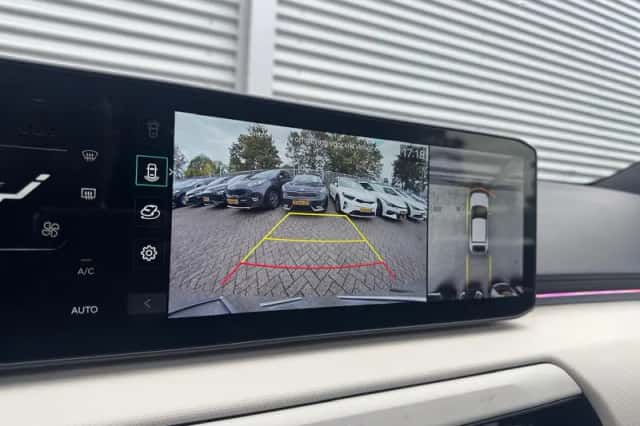 Kia EV4 (2025) thumbnail 30