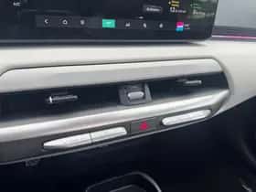 Kia EV4 (2025) thumbnail 31