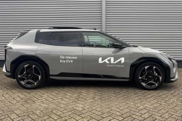 Kia EV4 (2025) thumbnail 7